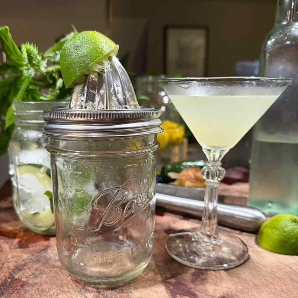 Mason Jar Juicer