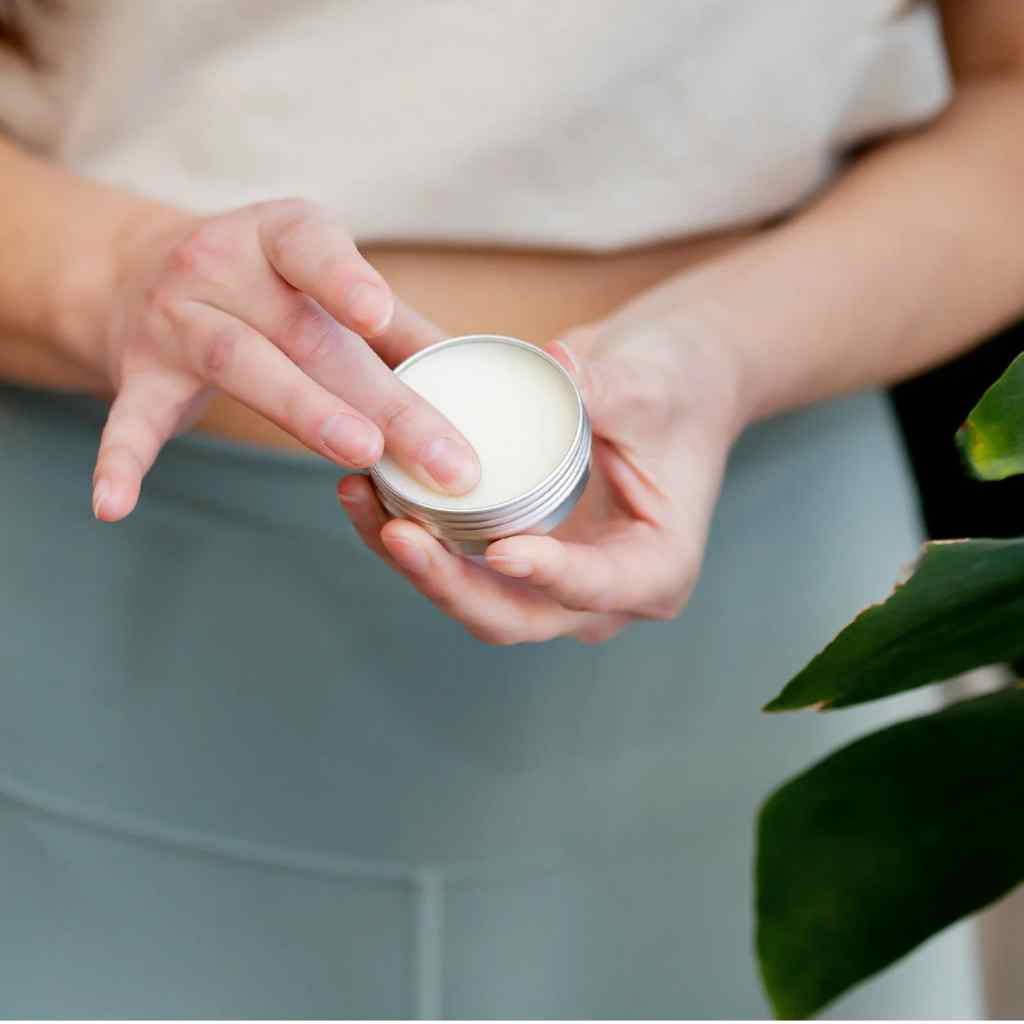 Mona Moon Naturals | Bee Whip