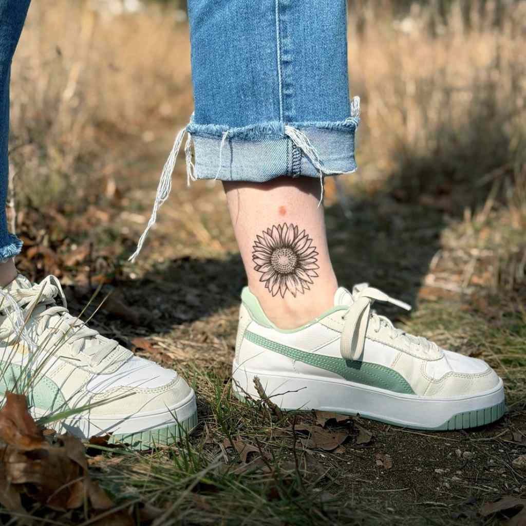 Temporary Tattoo | Sunflower