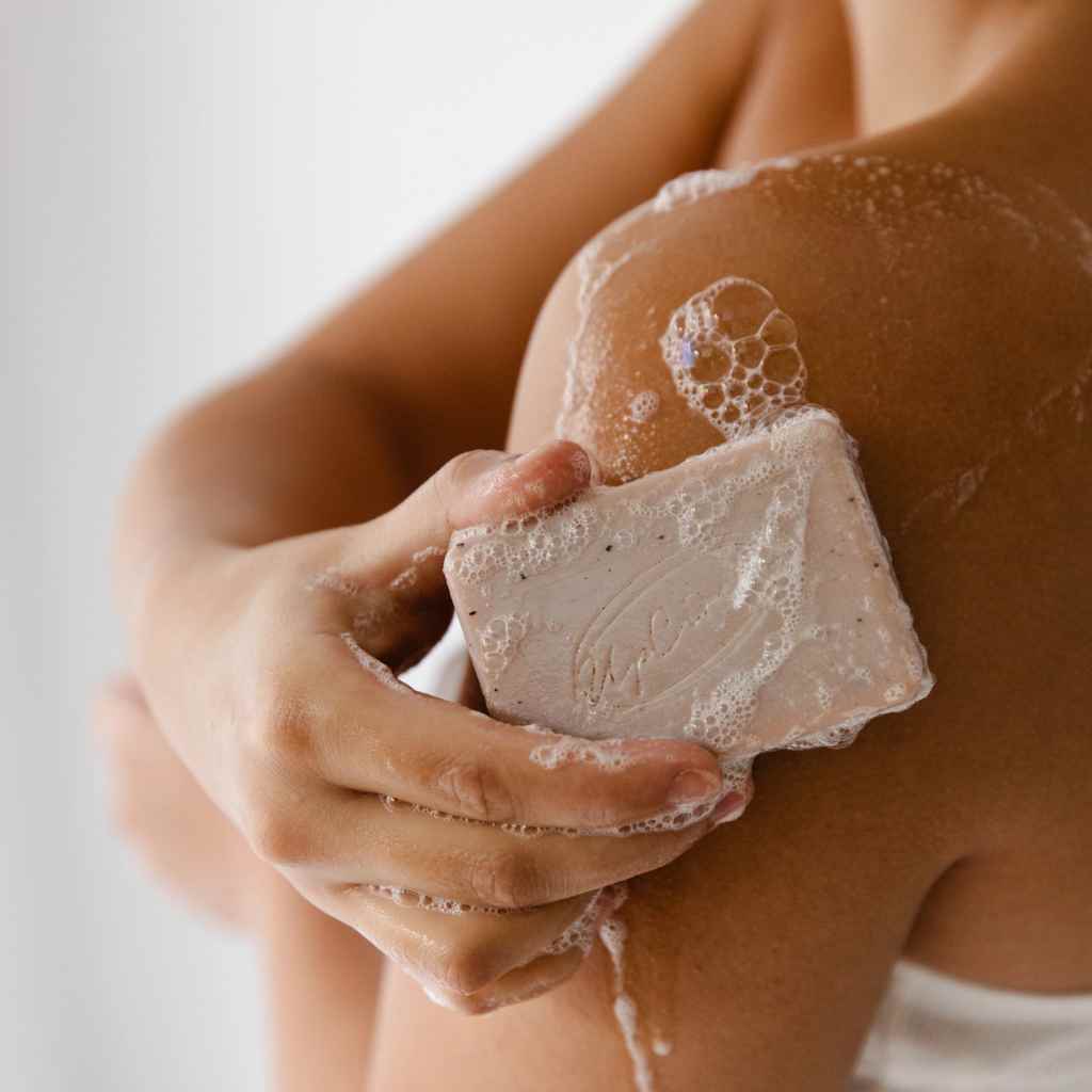 UpCircle Vegan Cleansing Soap Bar | Cinnamon and Ginger