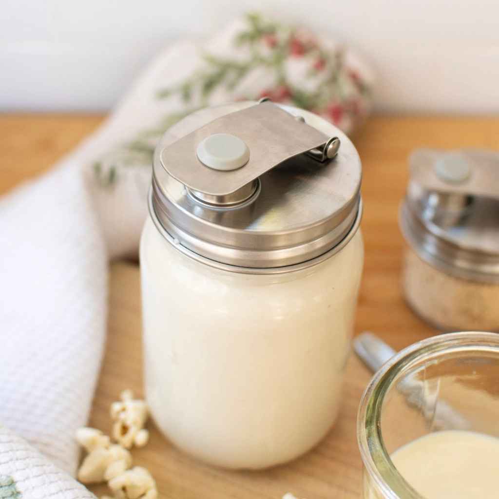 Pourable Lid for Mason Jar