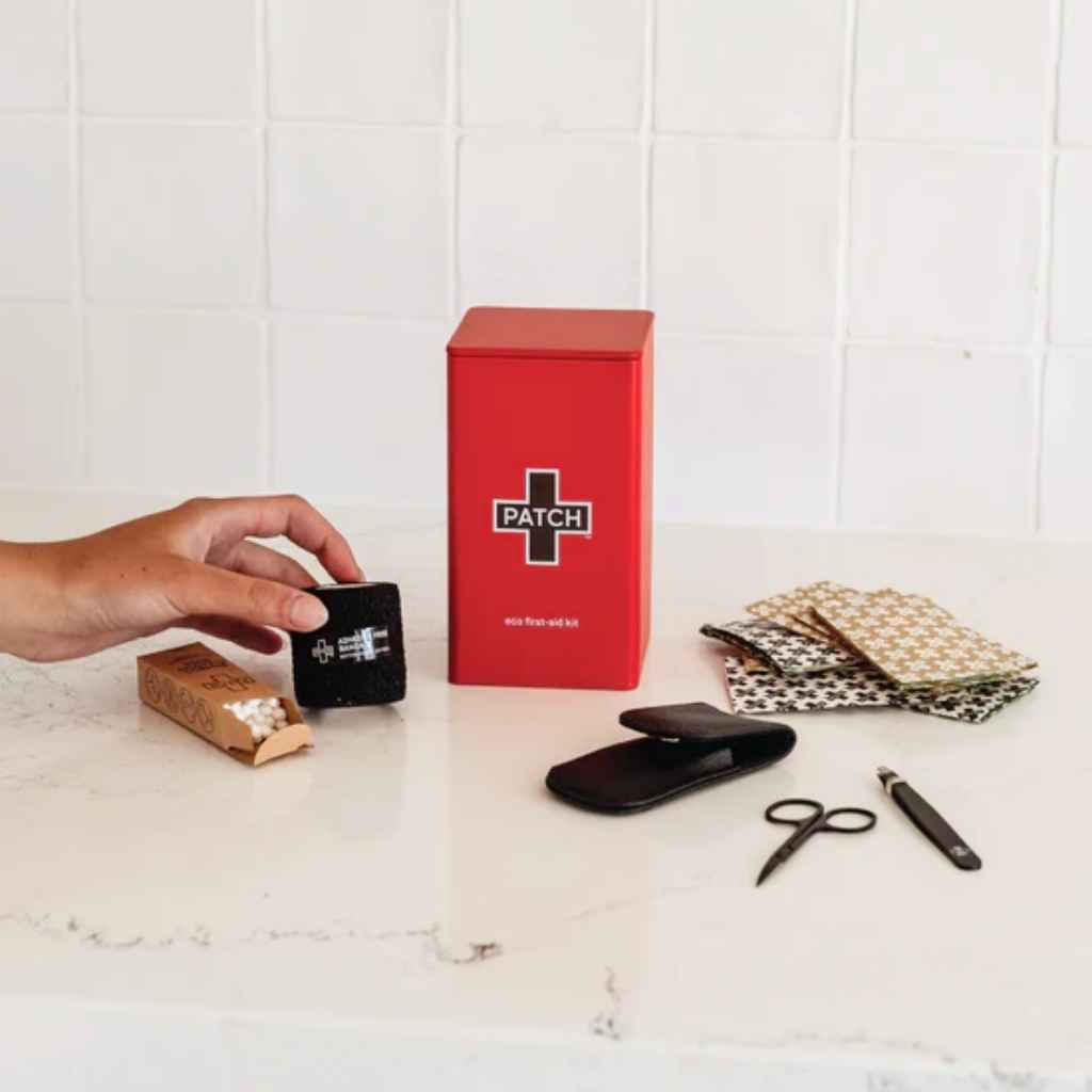 First Aid Box Red – Kikkerland Design Inc