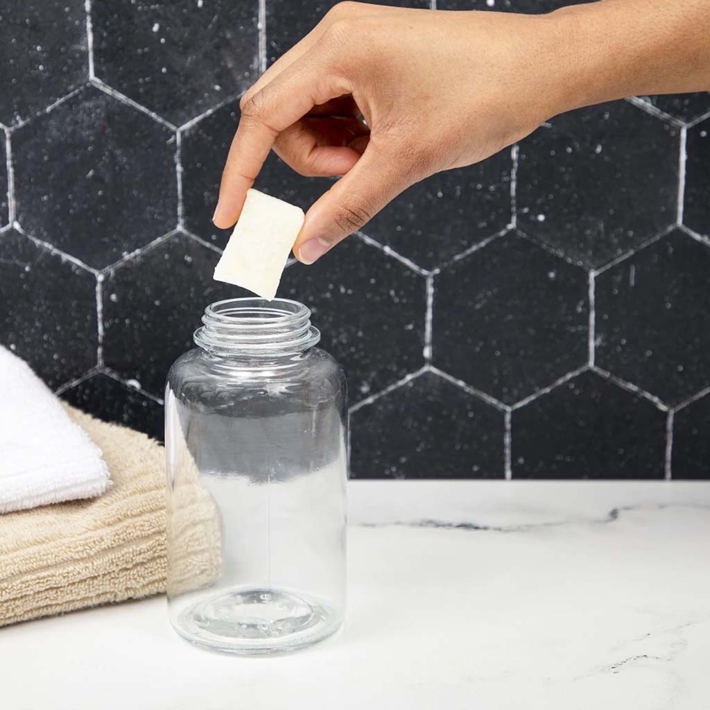 Meliora Foaming Hand Soap Refill Tablets. Plastic-free, dye-free, preservative-free, palm oil-free, cruelty-free, synthetic frangrance-free. Made in the USA in Chicago, IL. 6 tablets. Net wt. 3 oz. Makes up to 9 oz. of foaming hand soap.