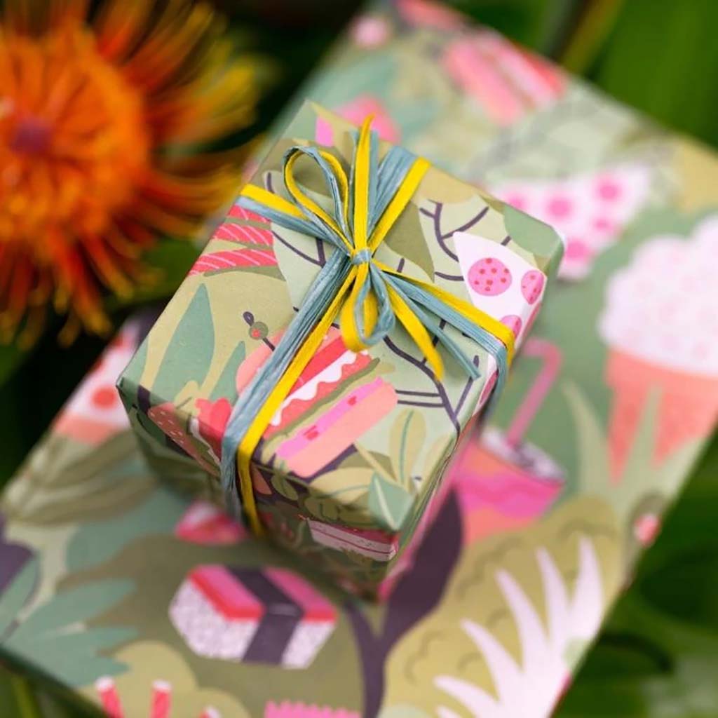 Eco-Friendly Wrapping Paper — Plants &#39;N Junk